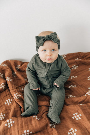Mebie Baby Cotton Muslin Quilt, Chestnut Textiles